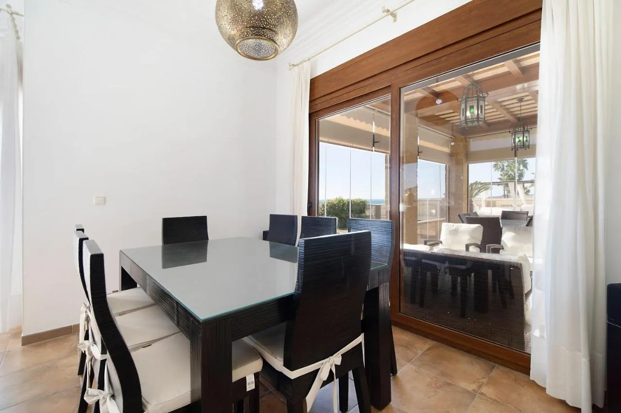 Carolina Beach House Chiclana de la Frontera 0*,  Spain
